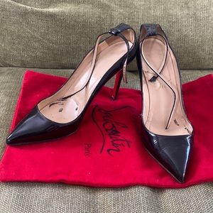 Black patent leather CHRISTIAN LOUBOUTIN pumps heels with ankle strap 39